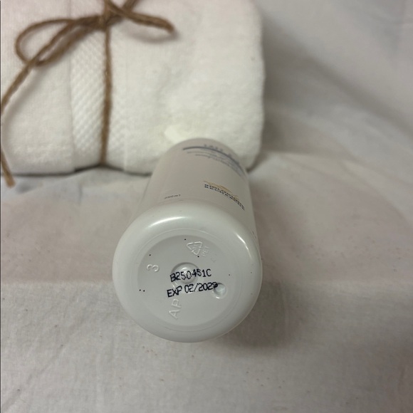 Biologique Recherche Hydration Reset | Lait E.V + Crème Collagène - Picture 7 of 7